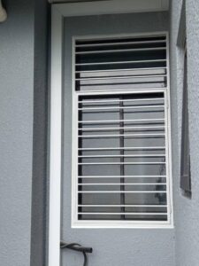 Grille window grille