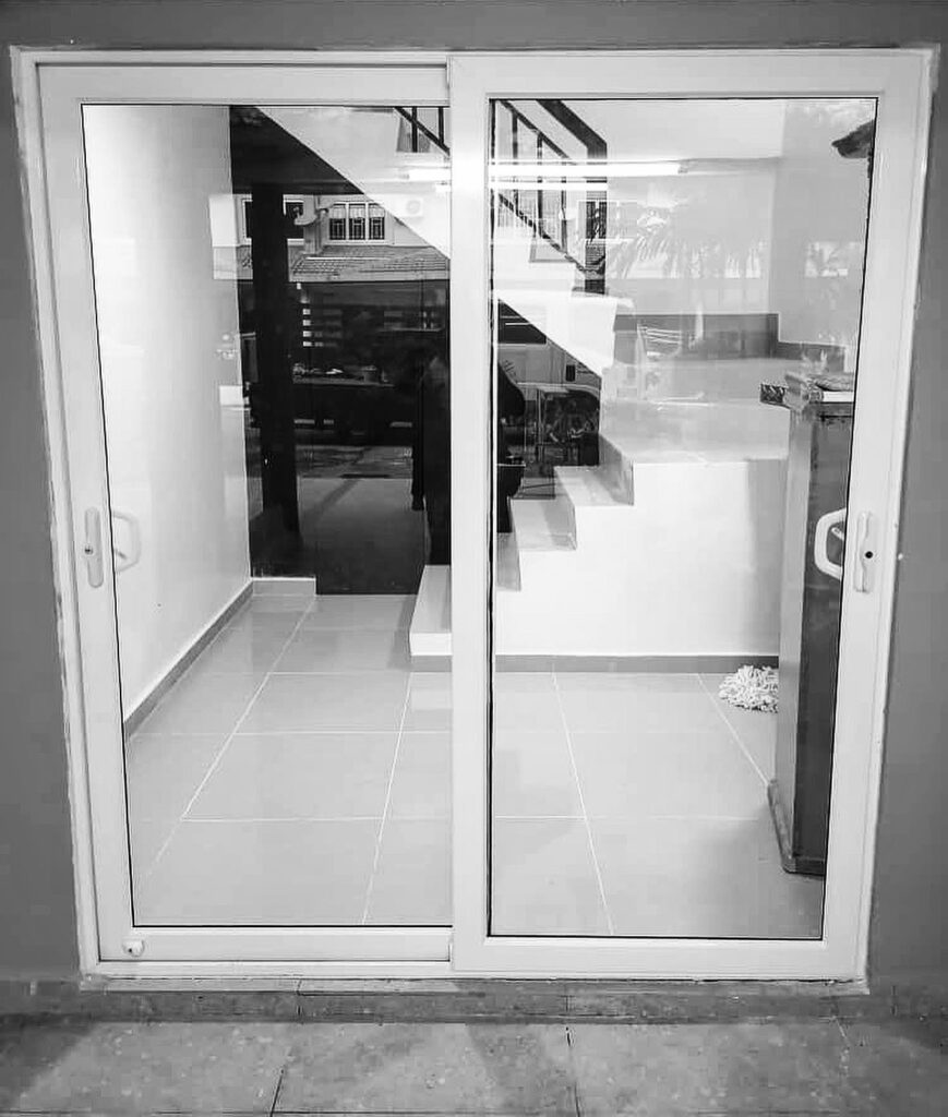 sliding door
