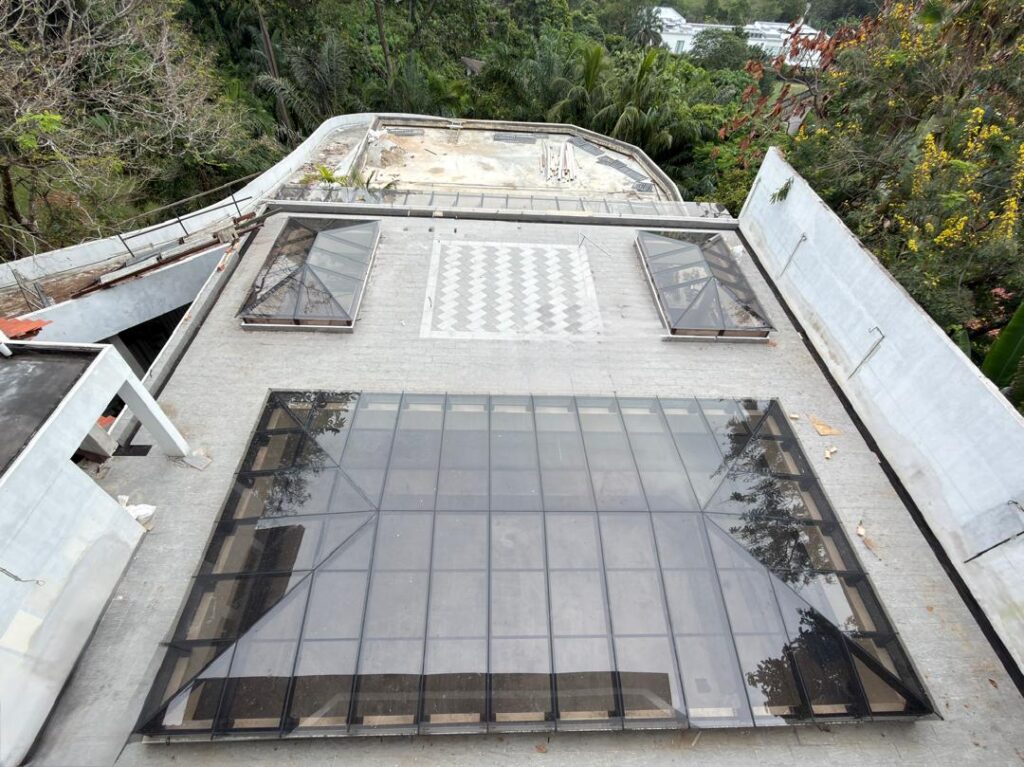 glass & steel structure skylight